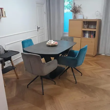 16 Lux And Cozy 2 Bedroom 公寓