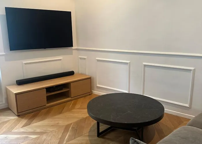 16 Lux And Cozy 2 Bedroom *